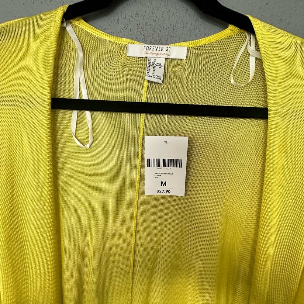 NWT! Yellow/gold shimmery kimono: Forever 21 size M